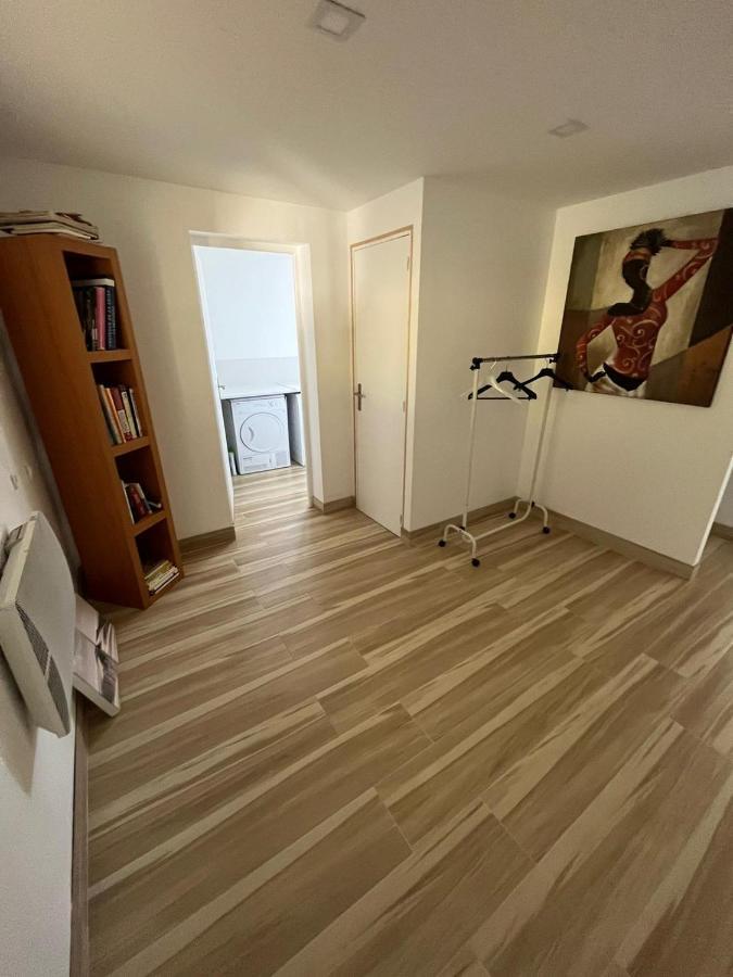 Les Bambous Appartement Poissy Buitenkant foto